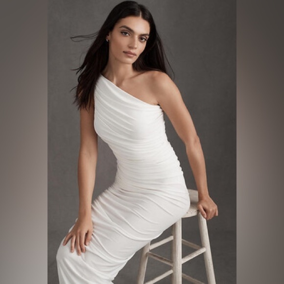 Norma Kamali x Revolve White Diana Gown NWT Size Large - Picture 4 of 13